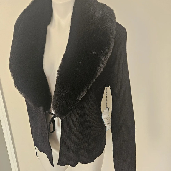 Draper James Tie Front Cardigan With Removable Fur Trim NWT - Picture 7 of 15